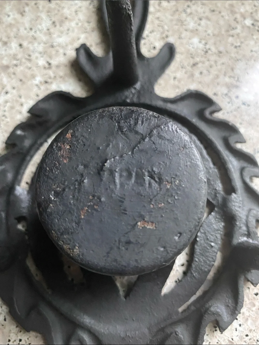 LIKE NEW Vintage Cast Iron Footed Teapot Warmer/Tea Light Holder